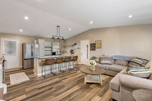 1762 Leway Drive, Fairfield, OH 45014