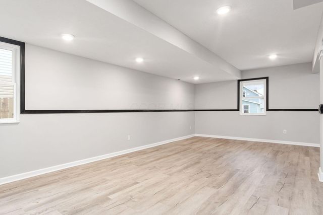 2814 E 9th Avenue, Columbus, OH 43219