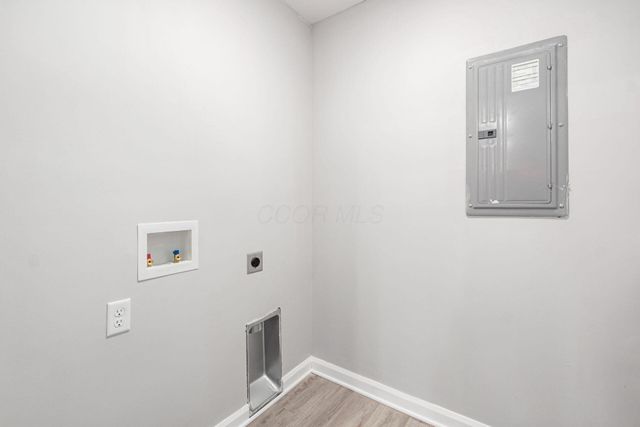 2814 E 9th Avenue, Columbus, OH 43219