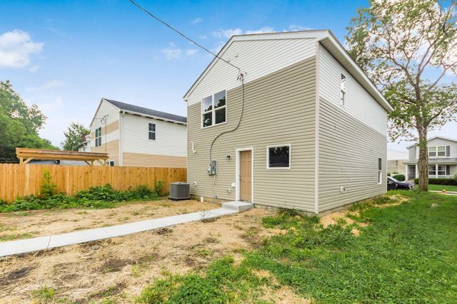 2814 E 9th Avenue, Columbus, OH 43219