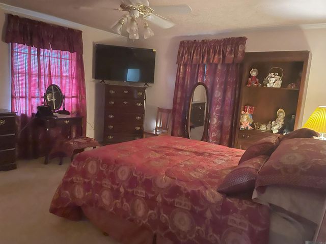 4924 Sanford St, Metairie, LA 70006