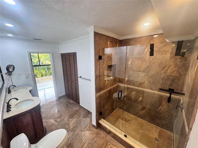 3994 Estepona Ave 4-D-7, Doral, FL 33178