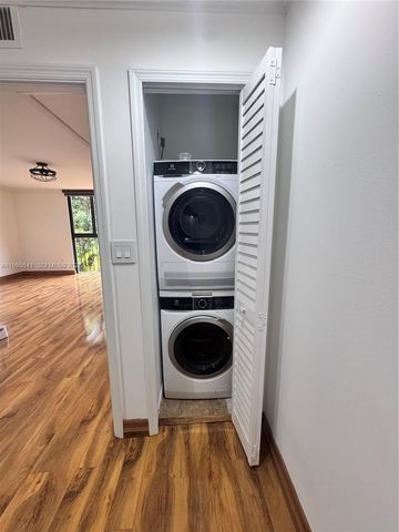 3994 Estepona Ave 4-D-7, Doral, FL 33178