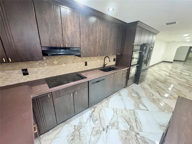 3994 Estepona Ave 4-D-7, Doral, FL 33178