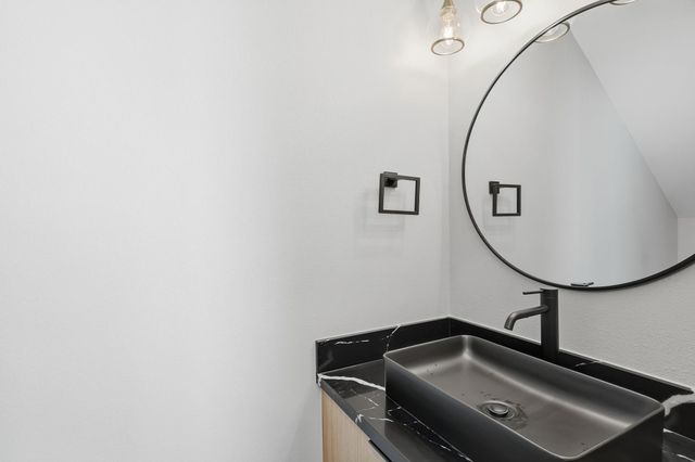 4723 Mallow Street, Houston, TX 77033