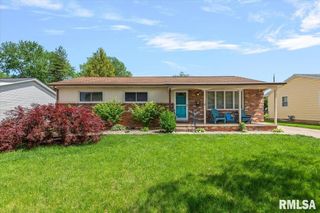 40 Foresters Lane, Springfield, IL 62704