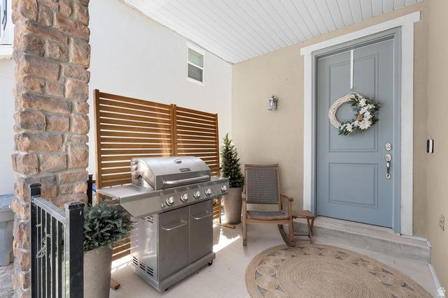 3024 S WILLOW CREEK DR, Saratoga Springs, UT 84045