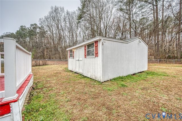 17106 S Swift Bluff Ct, South Chesterfield, VA 23834