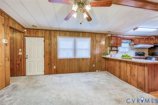 17106 S Swift Bluff Ct, South Chesterfield, VA 23834