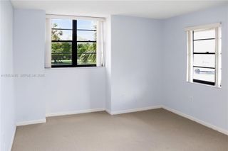 10425 SW 112th Ave 204, Miami, FL 33176