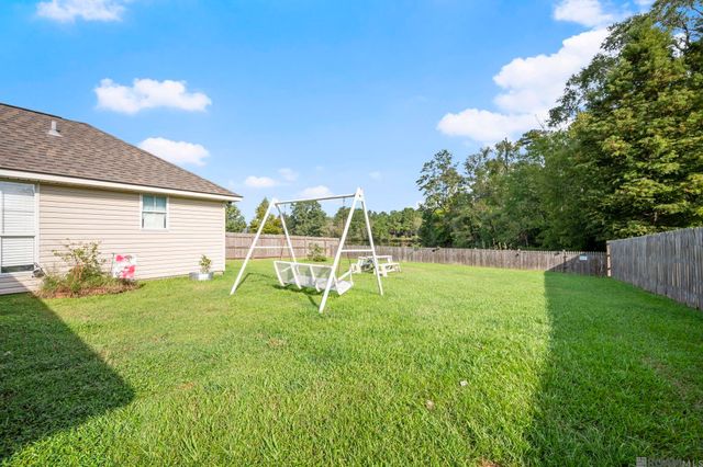 12819 Bonnie Bleu Dr, Denham Springs, LA 70726