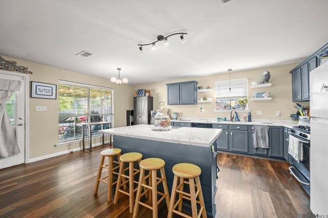 12819 Bonnie Bleu Dr, Denham Springs, LA 70726