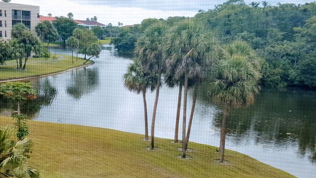 2900 NW 42nd Avenue NW A407, Coconut Creek, FL 33066