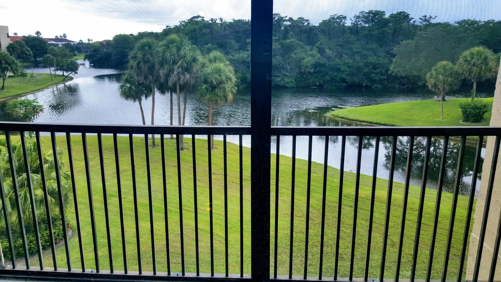 2900 NW 42nd Avenue NW A407, Coconut Creek, FL 33066