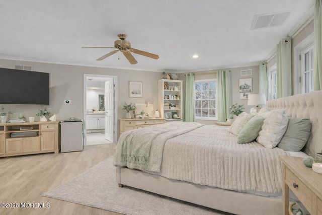 34 Southview Terrace, Middletown, NJ 07748