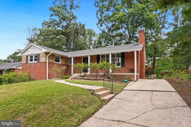 9017 SAINT ANDREWS PL, College Park, MD 20740