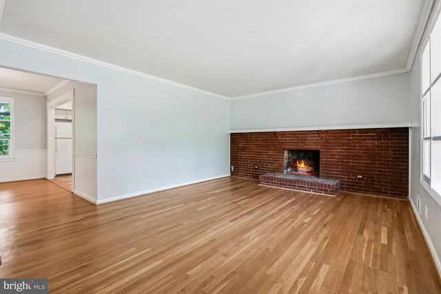 9017 SAINT ANDREWS PL, College Park, MD 20740