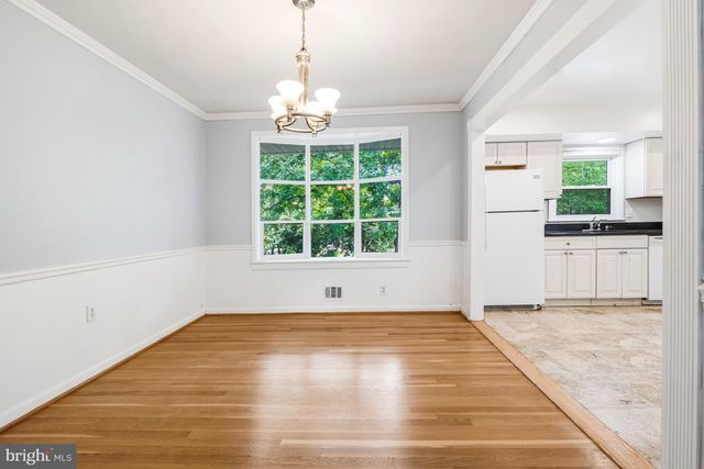 9017 SAINT ANDREWS PL, College Park, MD 20740