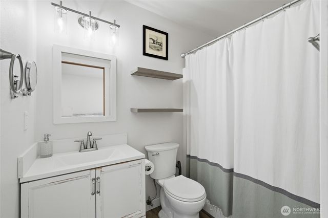 17019 120th Place NE, Arlington, WA 98223