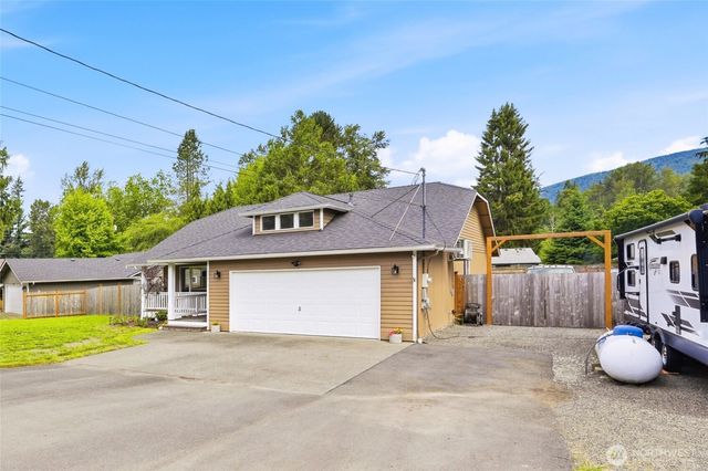 17019 120th Place NE, Arlington, WA 98223