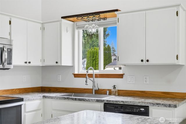 17019 120th Place NE, Arlington, WA 98223