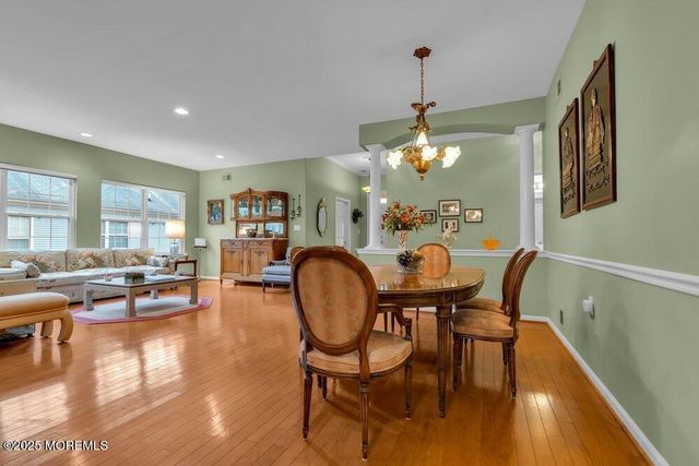 54 Drayton Road, Manchester, NJ 08759