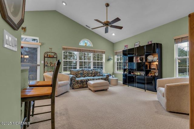 54 Drayton Road, Manchester, NJ 08759