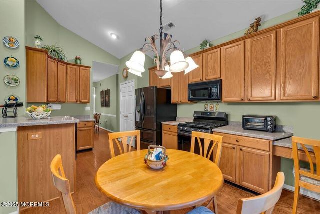 54 Drayton Road, Manchester, NJ 08759