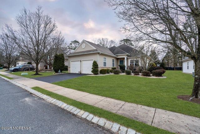 54 Drayton Road, Manchester, NJ 08759