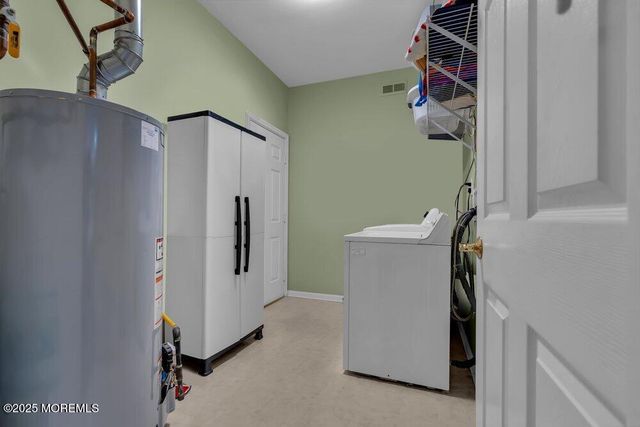 54 Drayton Road, Manchester, NJ 08759