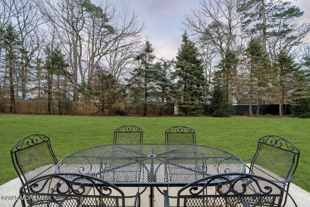 54 Drayton Road, Manchester, NJ 08759