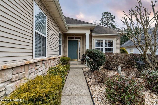 54 Drayton Road, Manchester, NJ 08759