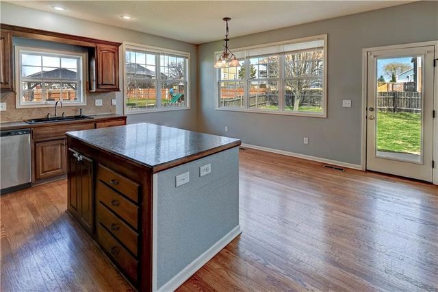 3705 N 153rd Street, Basehor, KS 66007