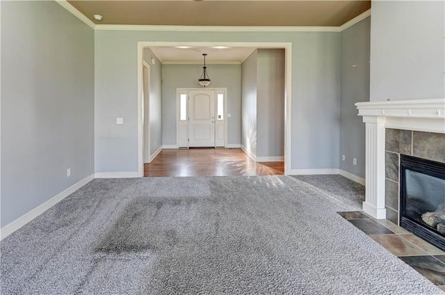 3705 N 153rd Street, Basehor, KS 66007