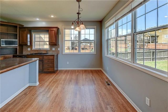 3705 N 153rd Street, Basehor, KS 66007