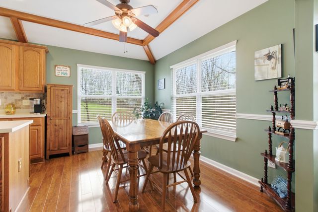 9207 Mockingbird Hills Ct, Bon Aqua, TN 37025