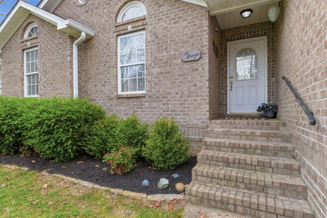 9207 Mockingbird Hills Ct, Bon Aqua, TN 37025