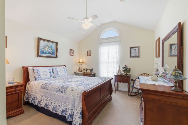 9207 Mockingbird Hills Ct, Bon Aqua, TN 37025