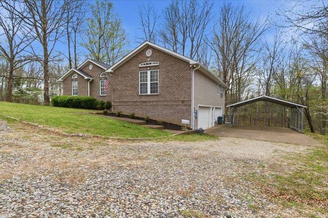 9207 Mockingbird Hills Ct, Bon Aqua, TN 37025