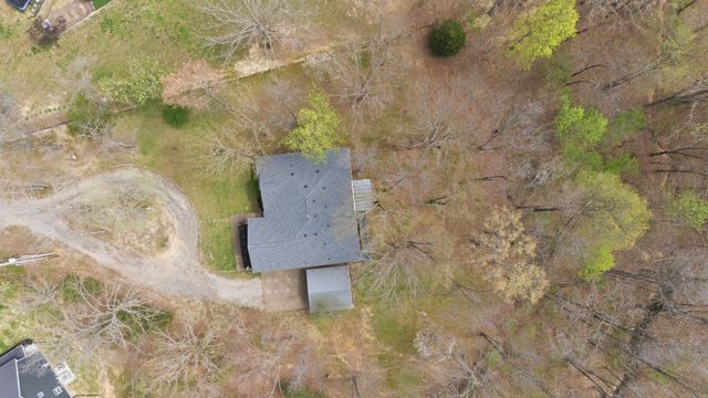 9207 Mockingbird Hills Ct, Bon Aqua, TN 37025