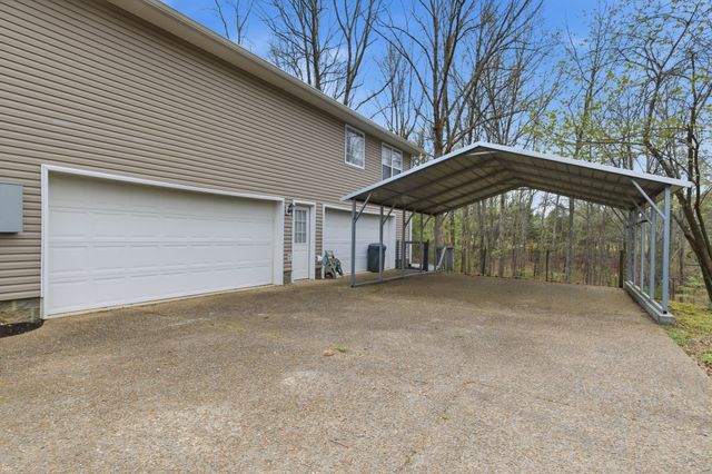 9207 Mockingbird Hills Ct, Bon Aqua, TN 37025