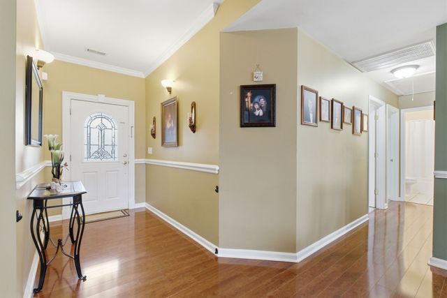 9207 Mockingbird Hills Ct, Bon Aqua, TN 37025