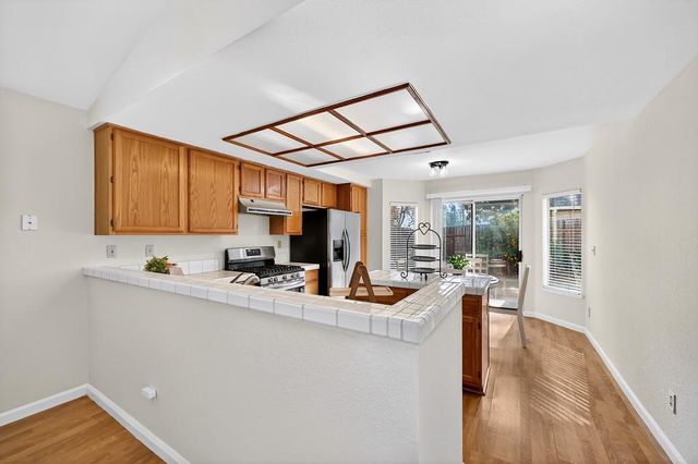 8312 Fintown Ct, Sacramento, CA 95828