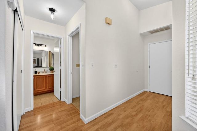 8312 Fintown Ct, Sacramento, CA 95828