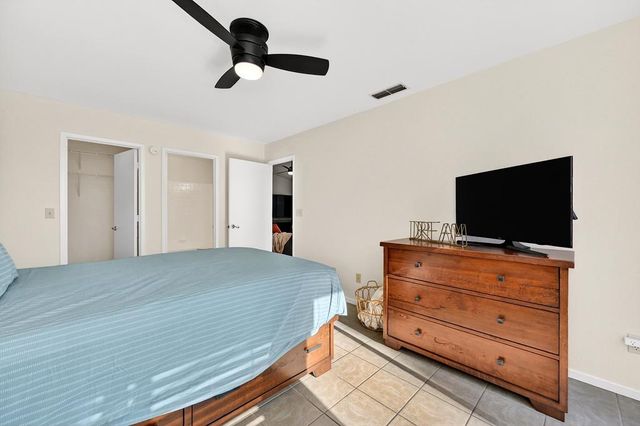 8312 Fintown Ct, Sacramento, CA 95828