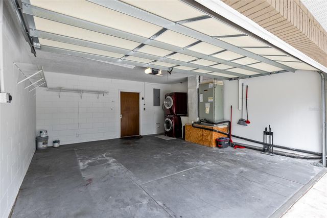330 HAYES ROAD, Winter Springs, FL 32708