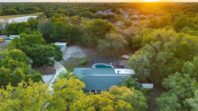 330 HAYES ROAD, Winter Springs, FL 32708