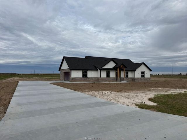 6423 Scenic View Trail, Bryan, TX 77808