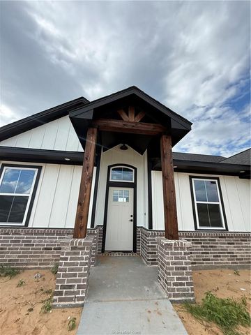 6423 Scenic View Trail, Bryan, TX 77808
