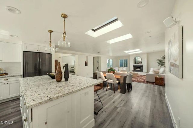 3359 Mills Avenue, La Crescenta, CA 91214